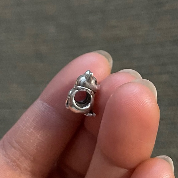Retired PANDORA Lucky Cat Charm EUC - Picture 7 of 9